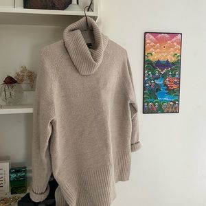 OVERSIZED TURTLENECK SWEATER | DYNAMITE